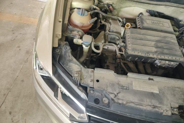 Used Volkswagen Bora 2017 1.6L Manual Comfort Model Engine Bay Right