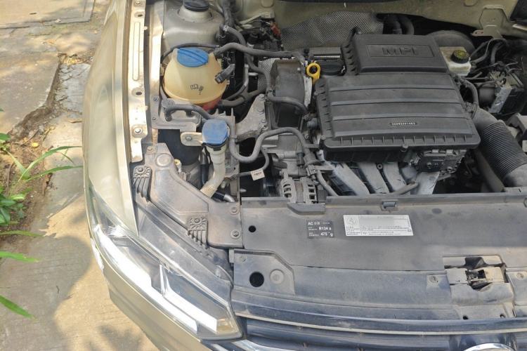 Used Volkswagen Bora 2017 1.6L Manual Comfort Model Engine Bay Right