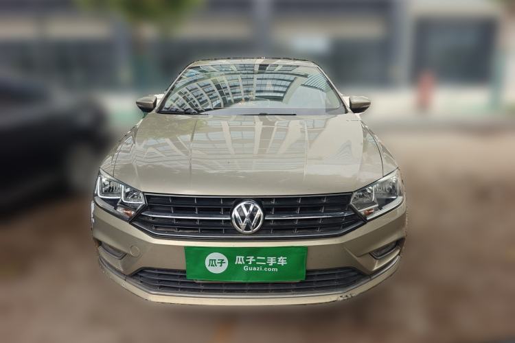 Used Volkswagen Bora 2017 1.6L Manual Comfort Model Front