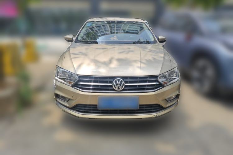 Used Volkswagen Bora 2017 1.6L Manual Comfort Model Front