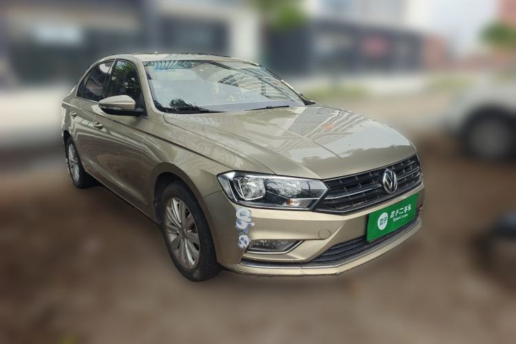 Used Volkswagen Bora 2017 1.6L Manual Comfort Model Front Right 45 Deg