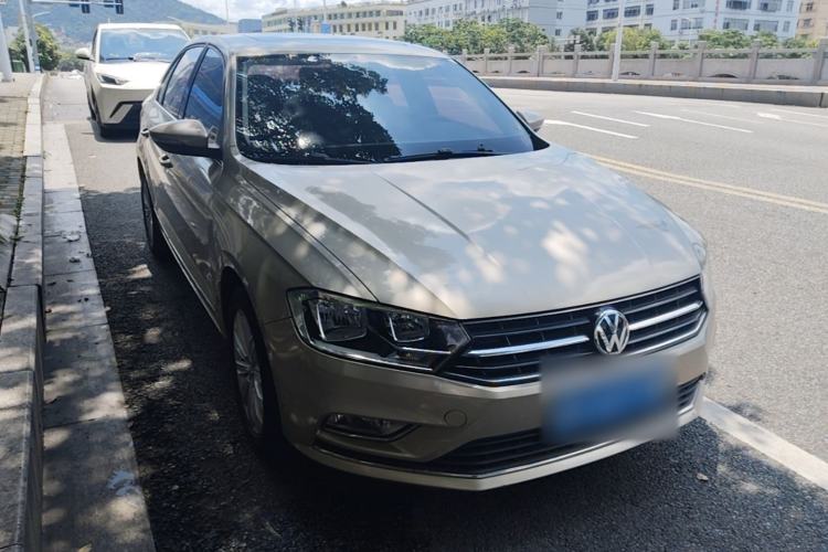 Used Volkswagen Bora 2017 1.6L Automatic Comfort Model Front Right 45 Deg