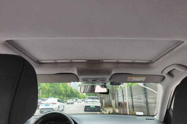 Used Volkswagen Bora 2017 1.6L Automatic Comfort Model Headliner