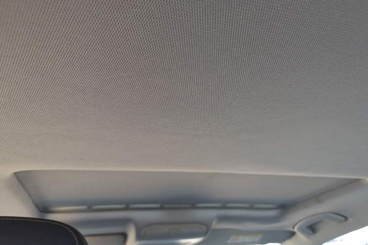 Used Volkswagen Bora 2017 1.6L Automatic Comfort Model Headliner