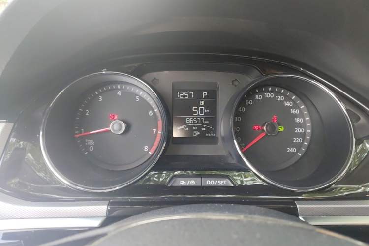 Used Volkswagen Bora 2017 1.6L Automatic Comfort Model Instrument Cluster