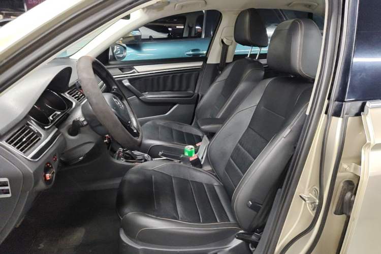 Used Volkswagen Bora 2017 1.6L Automatic Comfort Model Left Front Seat