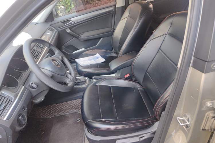 Used Volkswagen Bora 2017 1.6L Automatic Fashion Model Left Front Seat