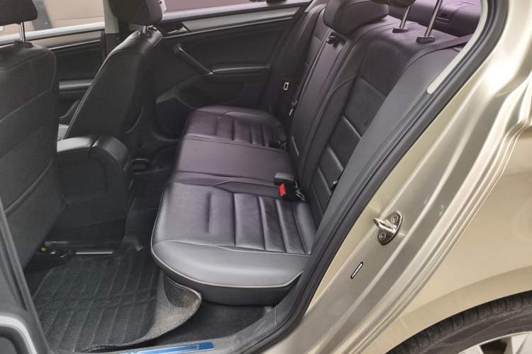 Used Volkswagen Bora 2017 1.6L Automatic Comfort Model Left Rear Seat