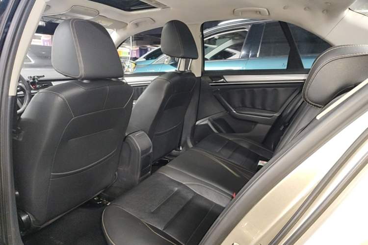 Used Volkswagen Bora 2017 1.6L Automatic Comfort Model Left Rear Seat