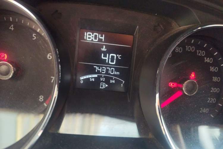 Used Volkswagen Bora 2017 1.6L Manual Fashion Model Odometer Close Up