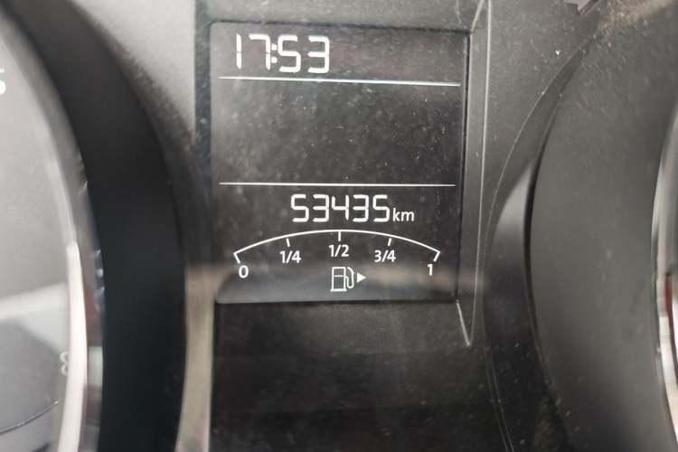 Used Volkswagen Bora 2017 1.6L Automatic Comfort Model Odometer Close Up