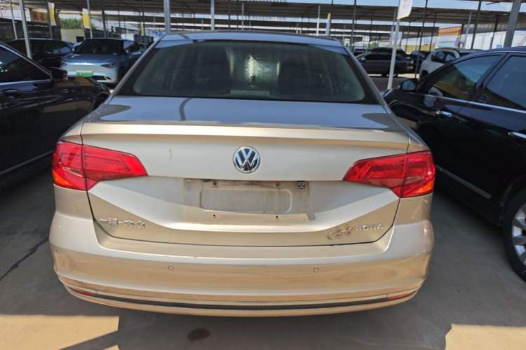 Used Volkswagen Bora 2017 1.6L Automatic Comfort Model Rear