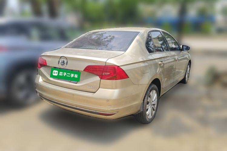 Used Volkswagen Bora 2017 1.6L Manual Comfort Model Rear Right 45 Deg