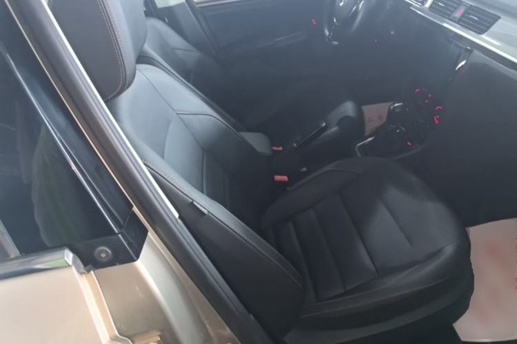Used Volkswagen Bora 2017 1.6L Automatic Comfort Model Right Front Seat