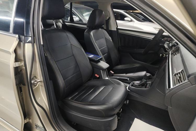Used Volkswagen Bora 2017 1.6L Automatic Comfort Model Right Front Seat