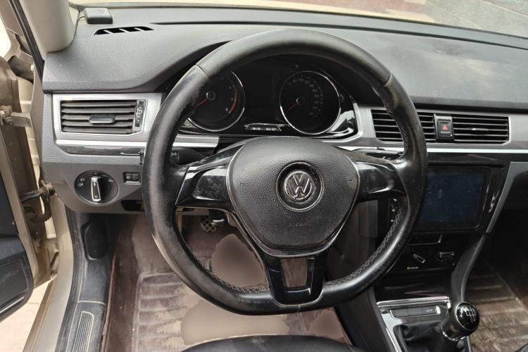 Used Volkswagen Bora 2017 1.6L Manual Comfort Model Steering Wheel