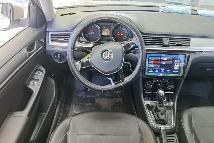 Used Volkswagen Bora 2017 1.6L Automatic Comfort Model Steering Wheel