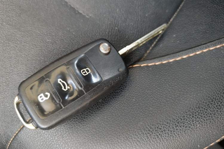 Used Volkswagen Bora 2017 1.6L Automatic Comfort Model Vehicle Key