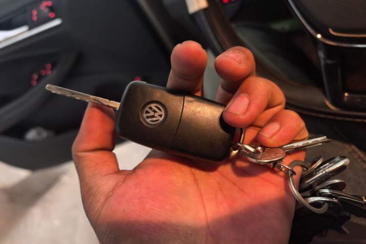 Used Volkswagen Bora 2017 1.6L Manual Comfort Model Vehicle Key