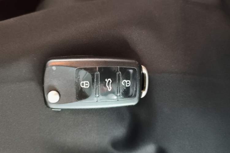 Used Volkswagen Bora 2017 1.6L Automatic Comfort Model Vehicle Key