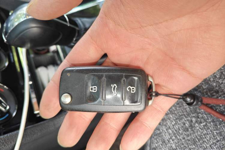 Used Volkswagen Bora 2017 1.6L Automatic Comfort Model Vehicle Key