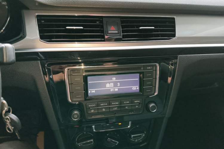 Used Volkswagen Bora 2018 1.5L Automatic Comfort Model Audio And AC Panel