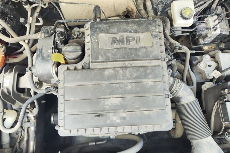 Used Volkswagen Bora 2018 1.5L Manual Comfort Model Engine Bay