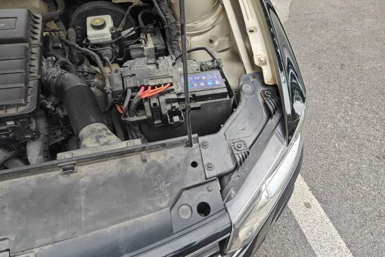 Used Volkswagen Bora 2018 1.5L Automatic Comfort Model Engine Bay Left