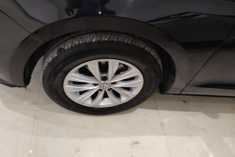 Used Volkswagen Bora 2018 1.5L Automatic Fashion Model Exterior 1