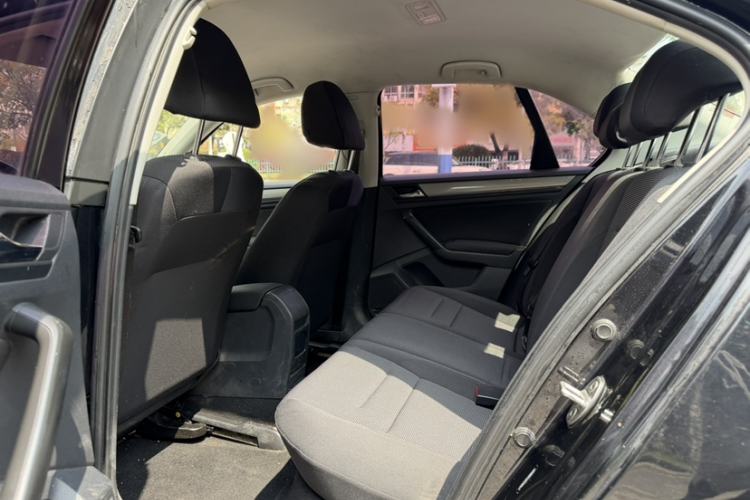 Used Volkswagen Bora 2018 1.5L Automatic Fashion Model Exterior 7