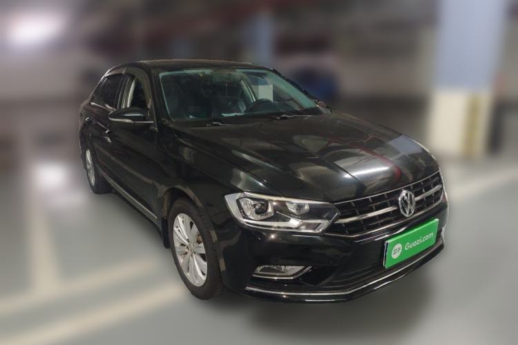 Used Volkswagen Bora 2018 1.5L Automatic Comfort Model Front Right 45 Deg