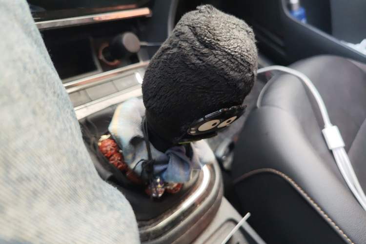 Used Volkswagen Bora 2018 1.5L Manual Comfort Model Gear Lever