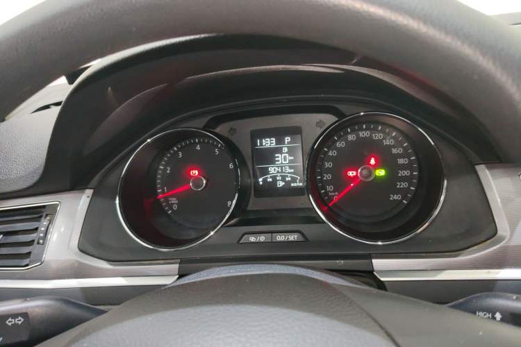 Used Volkswagen Bora 2018 1.5L Automatic Fashion Model Instrument Cluster