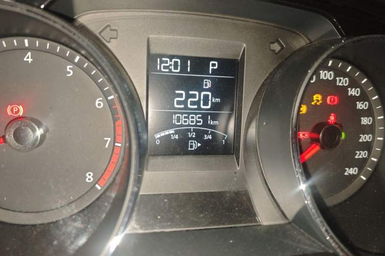 Used Volkswagen Bora 2018 1.5L Automatic Comfort Model Odometer Close Up