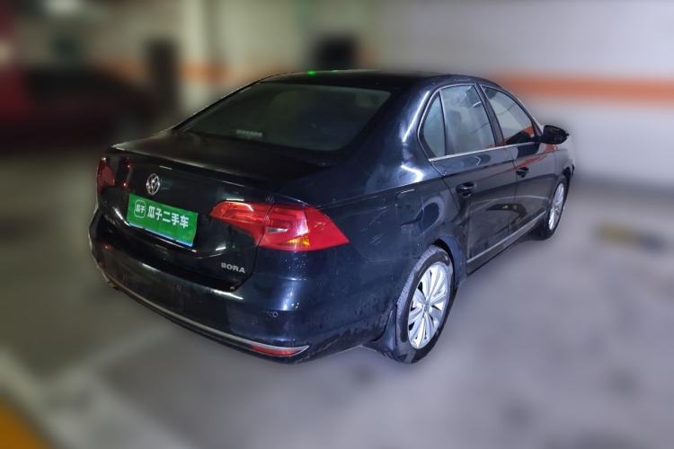 Used Volkswagen Bora 2018 1.5L Manual Comfort Model Rear Right 45 Deg