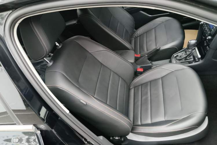 Used Volkswagen Bora 2018 1.5L Automatic Comfort Model Right Front Seat