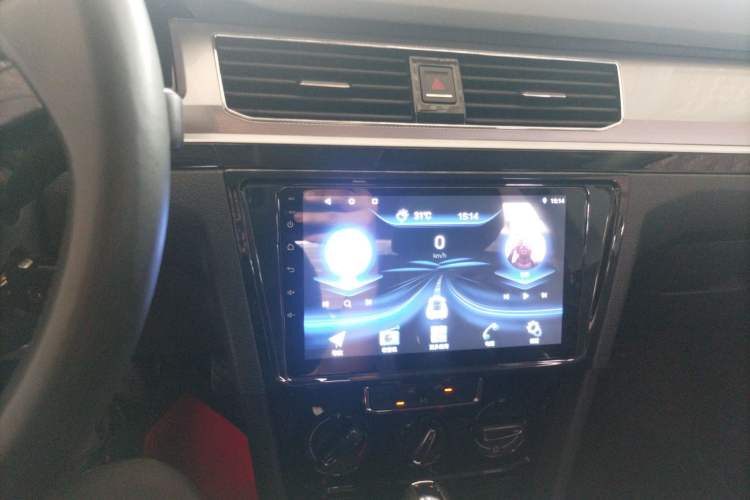 Used Volkswagen Bora 2018 1.5L Automatic Comfort Model Audio And AC Panel