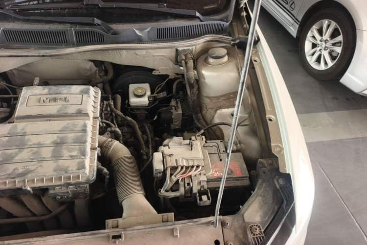 Used Volkswagen Bora 2018 1.5L Automatic Comfort Model Engine Bay Left