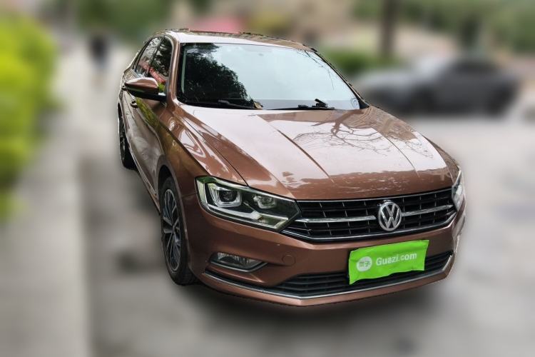 Used Volkswagen Bora 2018 1.5L Automatic Comfort Model Front Right 45 Deg