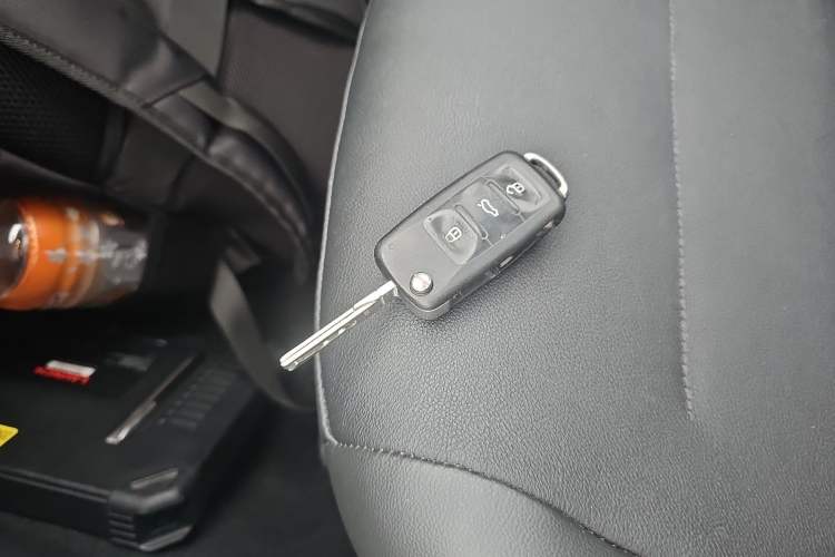 Used Volkswagen Bora 2018 1.5L Automatic Comfort Model Interior 1