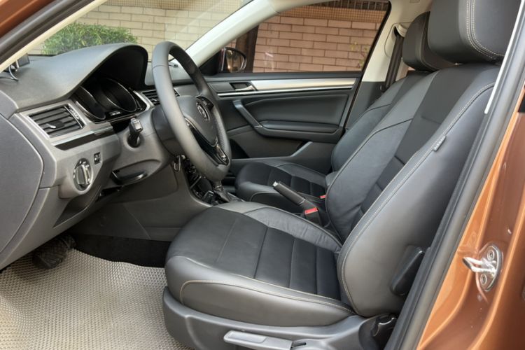 Used Volkswagen Bora 2018 1.5L Automatic Comfort Model Interior 2