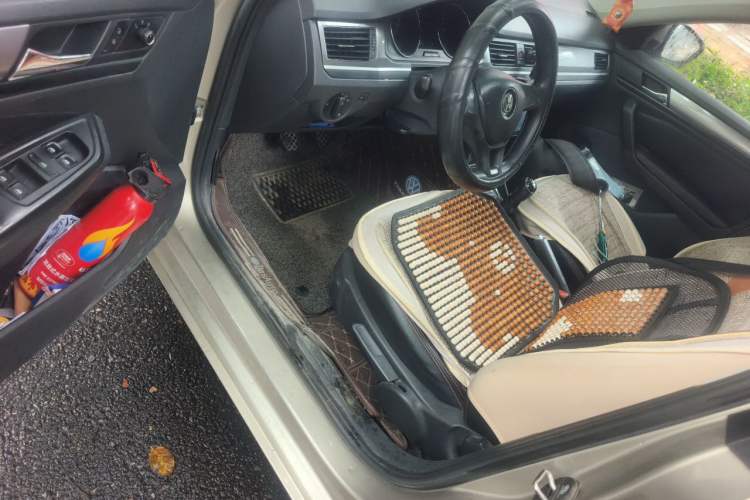 Used Volkswagen Bora 2018 1.5L Manual Fashion Model Driver Seat