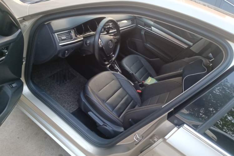 Used Volkswagen Bora 2018 1.5L Automatic Comfort Model Driver Seat