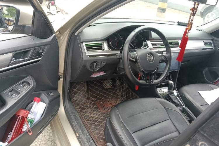 Used Volkswagen Bora 2018 1.5L Automatic Comfort Model Driver Seat