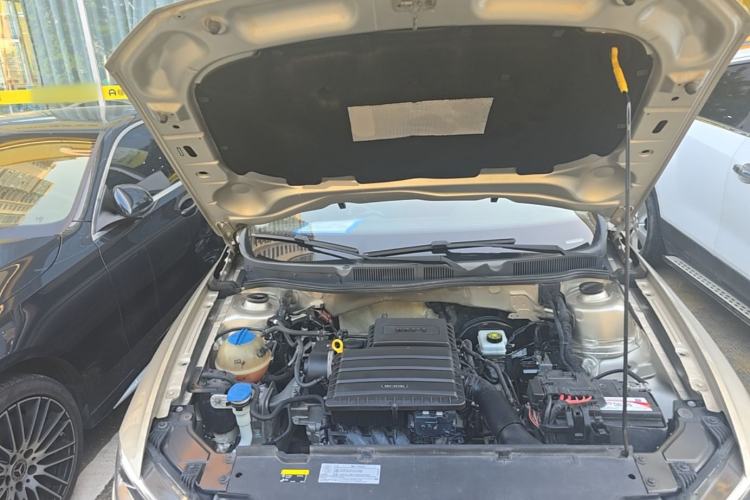 Used Volkswagen Bora 2018 1.5L Automatic Fashion Model Engine Bay