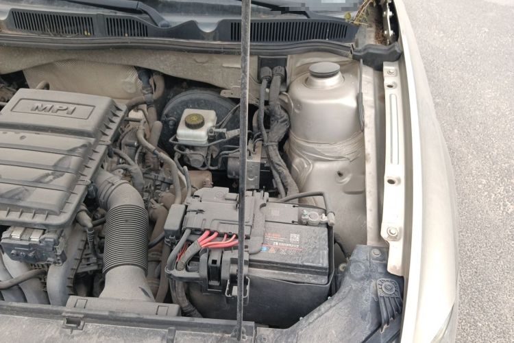 Used Volkswagen Bora 2018 1.5L Automatic Comfort Model Engine Bay Left