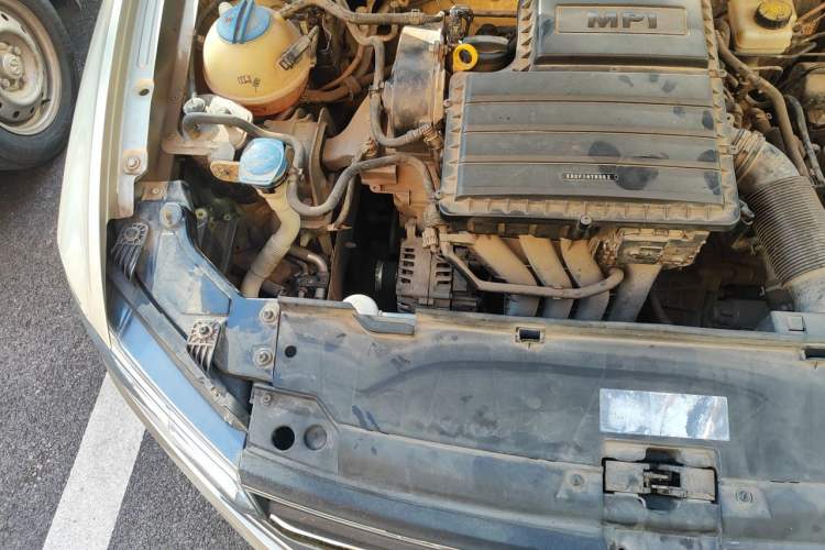 Used Volkswagen Bora 2018 1.5L Automatic Fashion Model Engine Bay Right