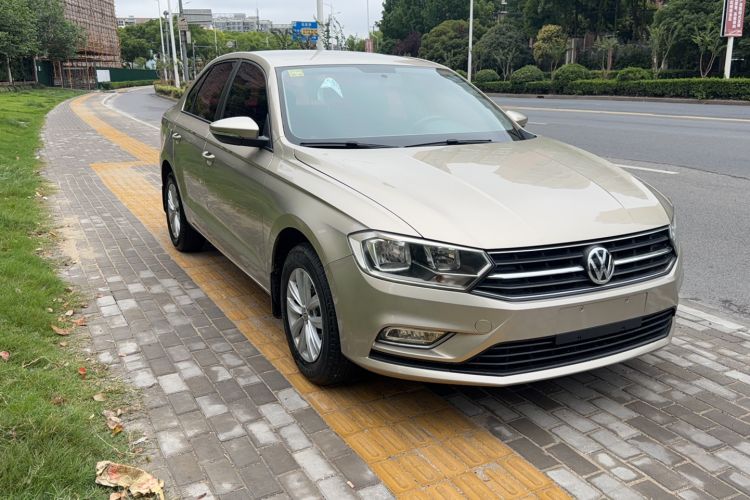 Used Volkswagen Bora 2018 1.5L Automatic Fashion Model Exterior 2