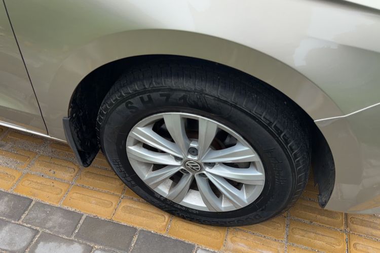 Used Volkswagen Bora 2018 1.5L Automatic Fashion Model Exterior 3