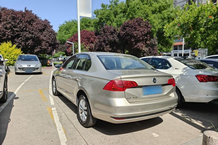 Used Volkswagen Bora 2018 1.5L Manual Fashion Model Exterior 4